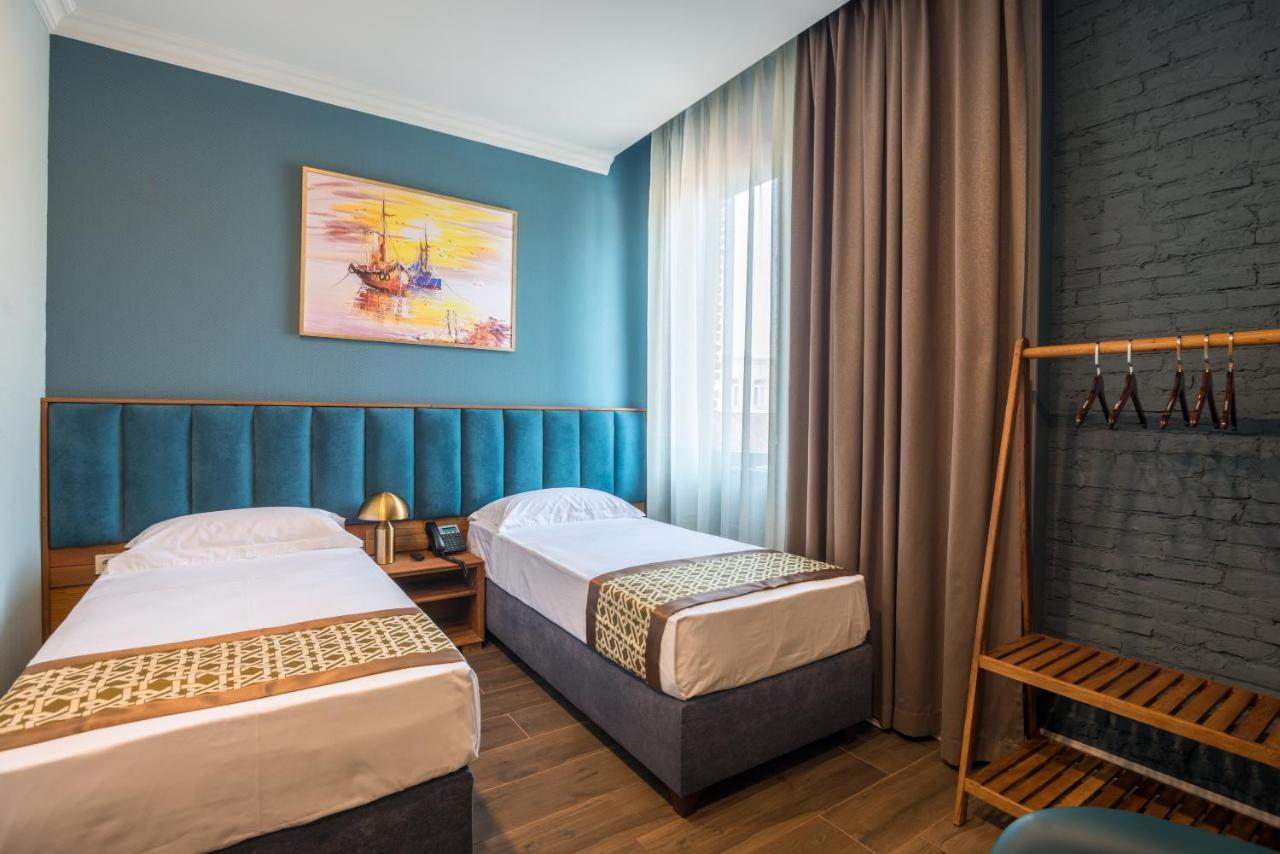 קוטאיסי Grand Opera Hotel מראה חיצוני תמונה