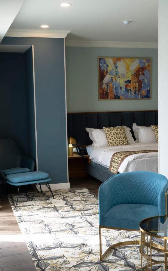 קוטאיסי Grand Opera Hotel מראה חיצוני תמונה