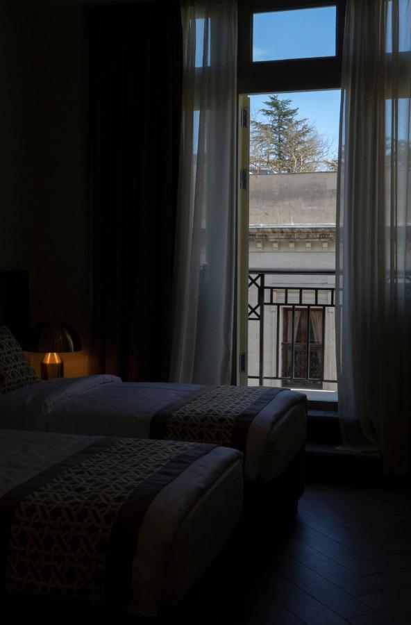 קוטאיסי Grand Opera Hotel מראה חיצוני תמונה