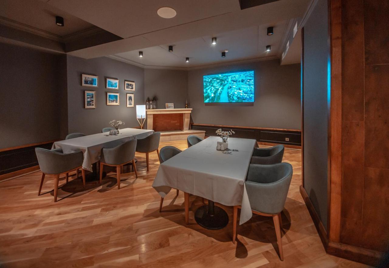 קוטאיסי Grand Opera Hotel מראה חיצוני תמונה